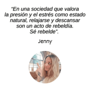 Frase de reflexión sobre descanso y bienestar para personas altamente sensibles con imagen de Emocionalízate